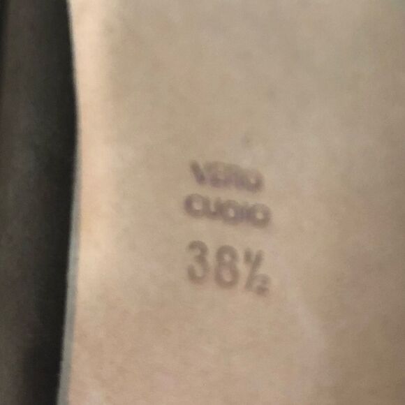 Jean - Michel Cazabat leather suede light taupe 4 inch heels, size 38.5, US 8 - Picture 10 of 11